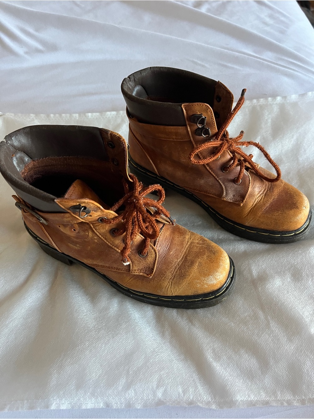 Vintage Brown Leather Chunky Heel Ankle Boots Buckle